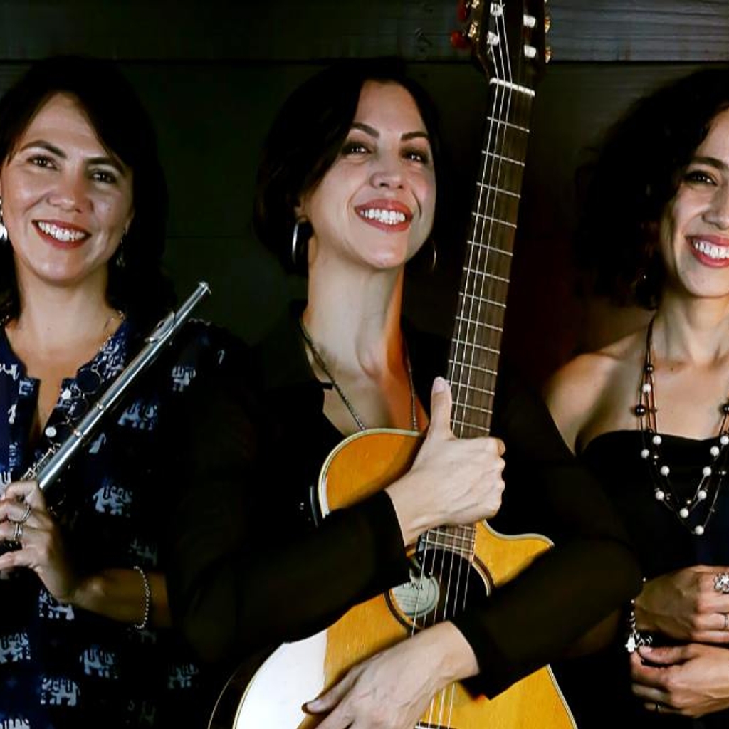 Amaranto Trio