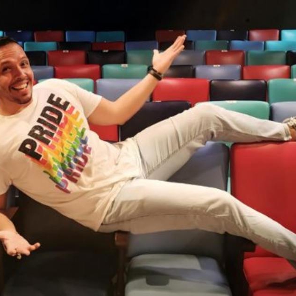 Semana da Comédia: Festival Queer Comedy – Viny Arêas de Risco 